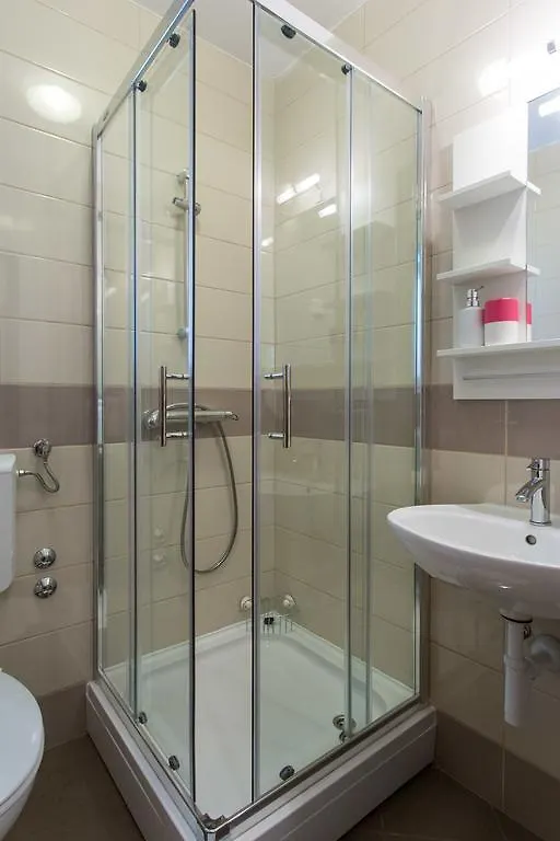 Bed & Breakfast Mario Krk Town 3*,  Croatie