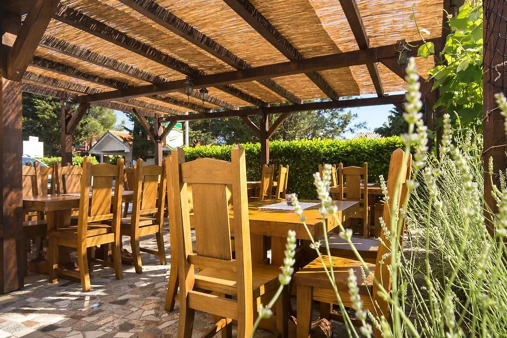 Bed & Breakfast Mario Krk Town 3*,